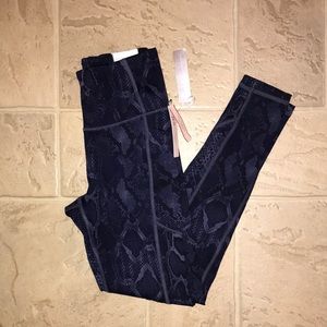 NWT Victoria's Secret Leggings